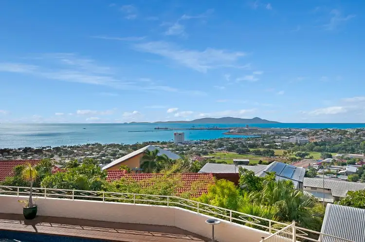 4 Stirling Drive, Castle Hill QLD 4810