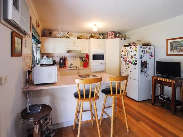 Seventh view of Homely house listing, 4 Druid Place, Strathfieldsaye VIC 3551