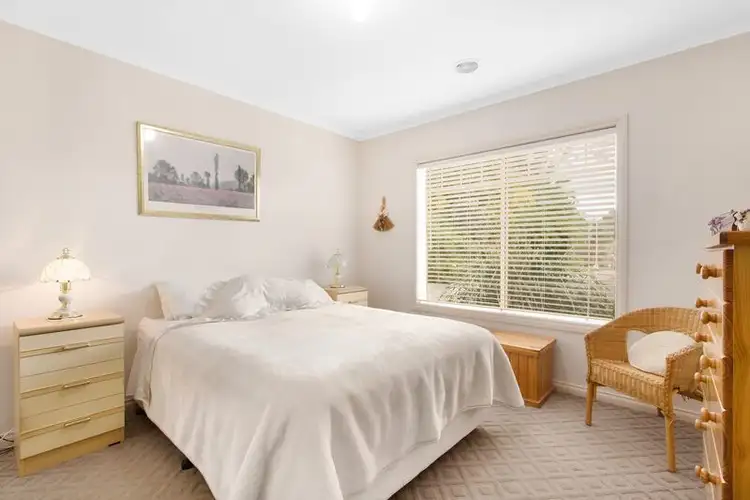 Sixth view of Homely unit listing, 2/7 Lampard Road, Drouin VIC 3818