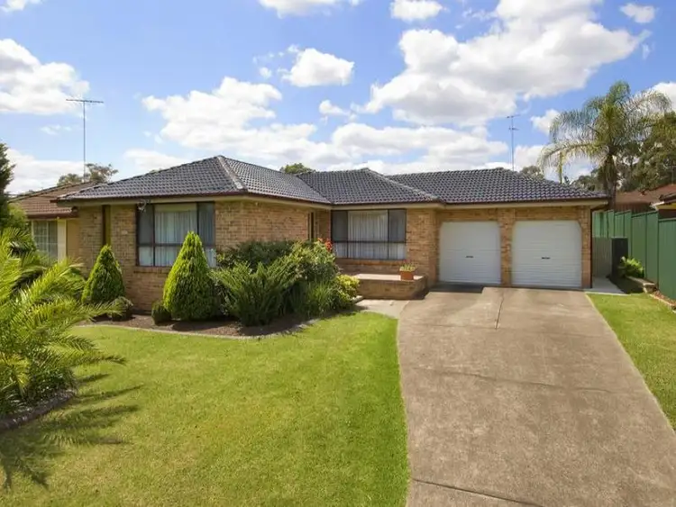 17 Glenrowan Avenue, Kellyville NSW 2155