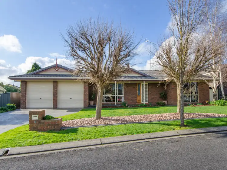 16 AUVALE CRESCENT, Mount Gambier SA 5290