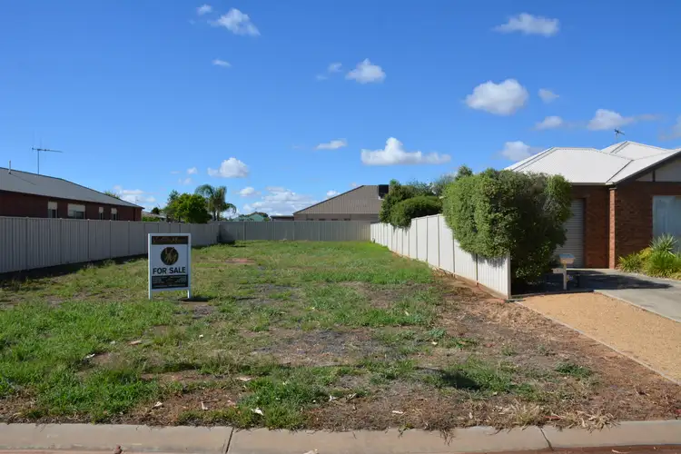 3 Steneker Crescent, Yarrawonga VIC 3730