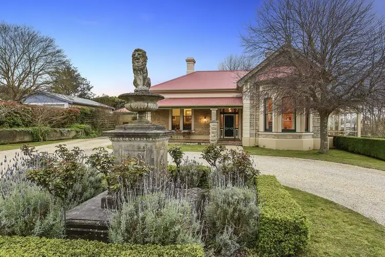 36 Elizabeth Street, Mount Gambier SA 5290