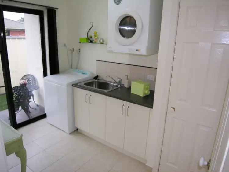 Seventh view of Homely unit listing, 4/10 Weir Street, Sale VIC 3850