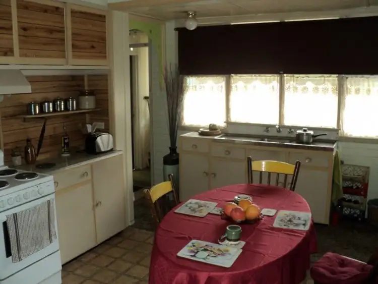 Fifth view of Homely house listing, 27 winter street, Coleraine VIC 3315