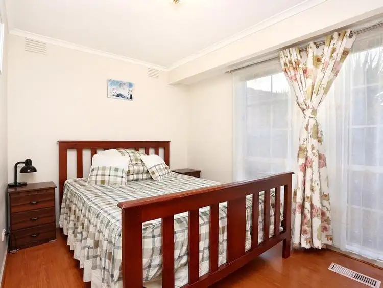 Fifth view of Homely house listing, 9 Lilydale Court, Thomastown VIC 3074