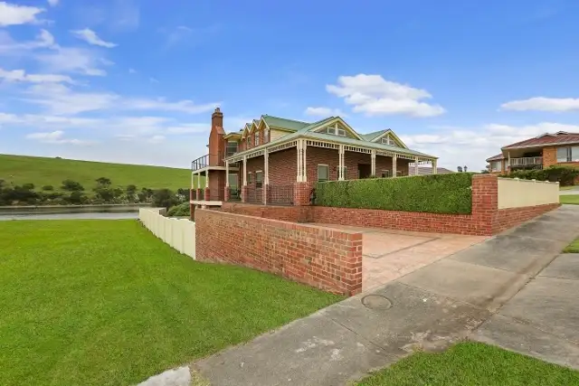 Fourth view of Homely house listing, 10 Dunvegan Court, Warrnambool VIC 3280