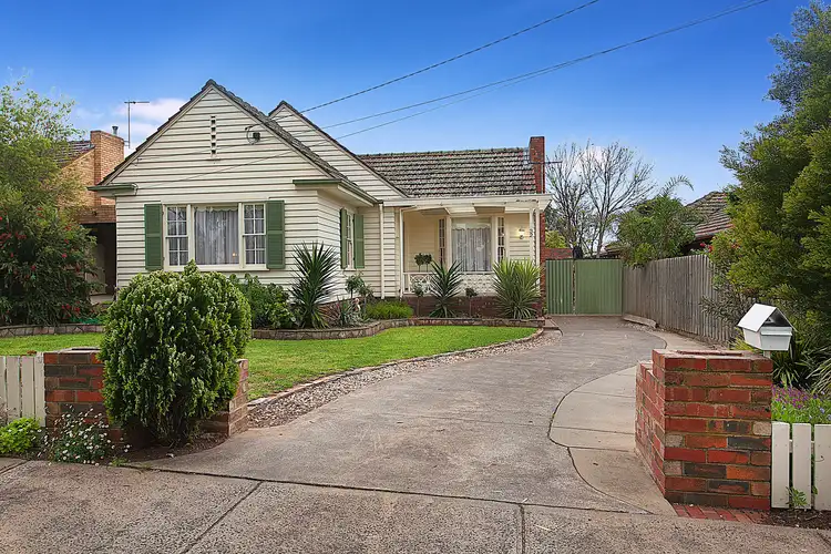 Main view of Homely house listing, 32 Matthews Street, Sunshine VIC 3020