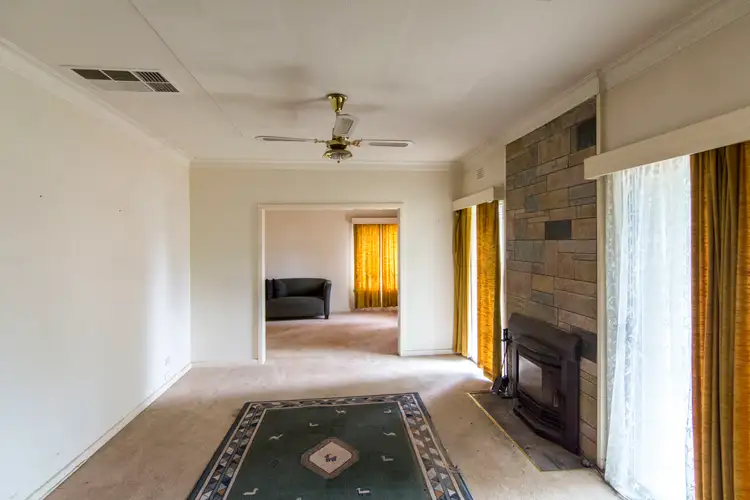 Second view of Homely house listing, 5 Federation Avenue, Horsham VIC 3400