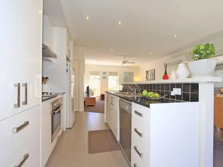 Seventh view of Homely unit listing, 2/193 High Street, Heathcote VIC 3523