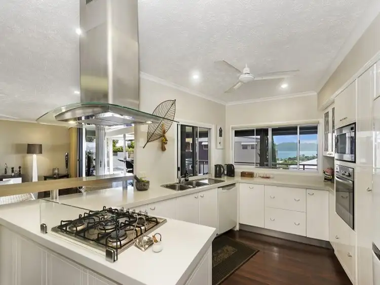 Sixth view of Homely house listing, 1 Roper Court, Castle Hill QLD 4810