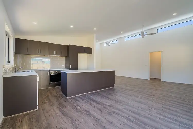 Fifth view of Homely house listing, 1 Masterson Close, Castlemaine VIC 3450