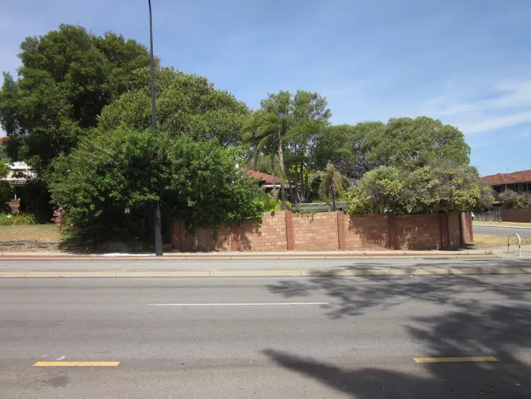 Fifth view of Homely house listing, 16 Cale St, Como WA 6152