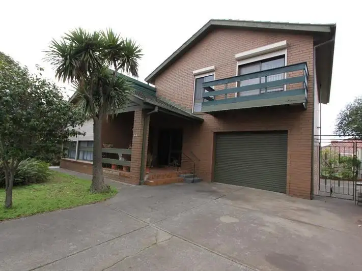 94 Northumberland Road, Sunshine North VIC 3020
