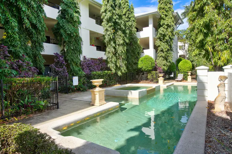 4/310-316 Lake Street, Cairns North QLD 4870