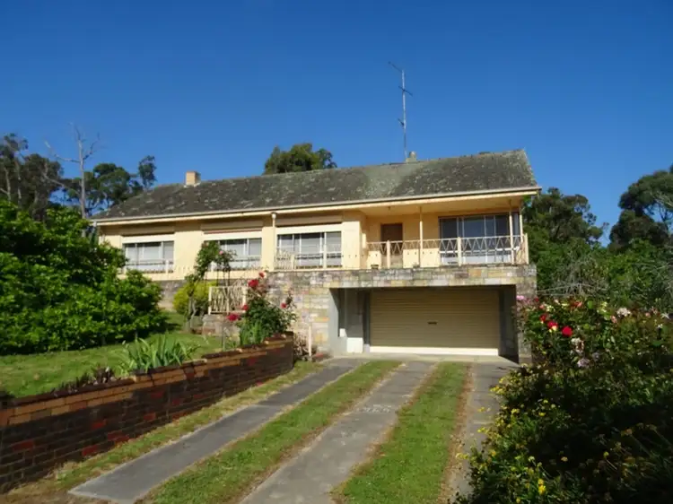 Main view of Homely house listing, 407 Fussell Street, Canadian VIC 3350