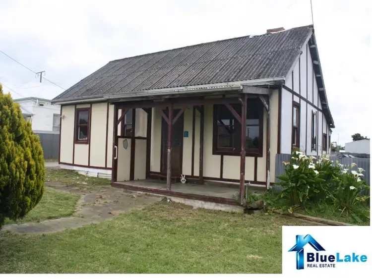 Second view of Homely house listing, 5 Hammer Court, Mount Gambier SA 5290