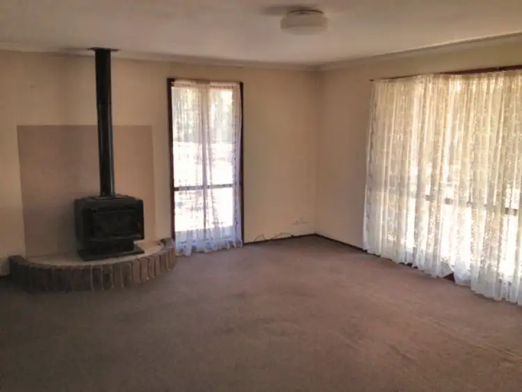 Fifth view of Homely unit listing, 1/1B Jones Street, Avenel VIC 3664