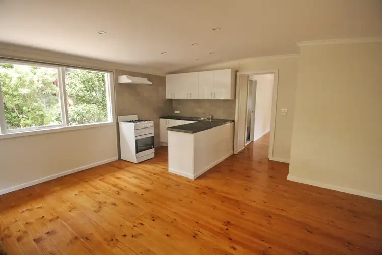 Fifth view of Homely house listing, 3 Bridge Street, Jamieson VIC 3723