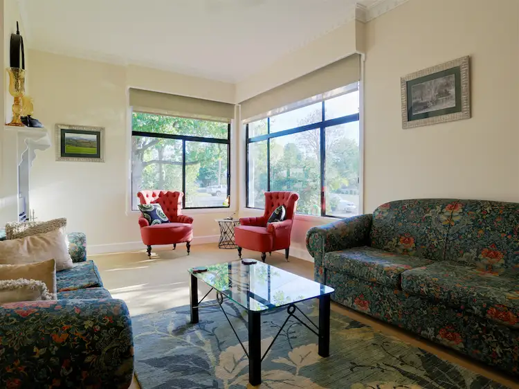 Sixth view of Homely house listing, 10 Adams Street, Mansfield VIC 3722