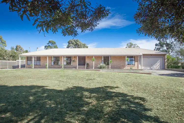 4 Whelans Place, Romsey VIC 3434