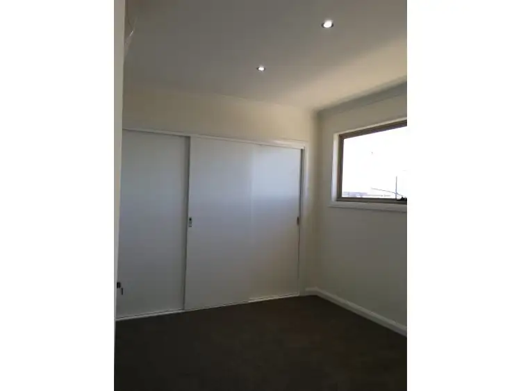 Fifth view of Homely townhouse listing, 2/22 De Rossie Blvd, Wollert VIC 3750
