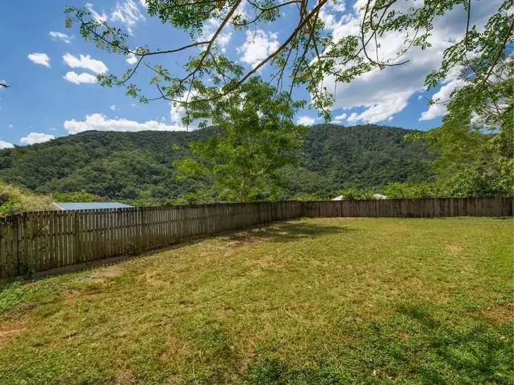 21 William Hickey Street, Redlynch QLD 4870