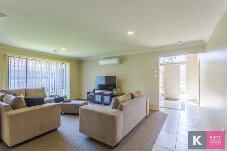 Fifth view of Homely house listing, 8 Castle Court, Beaconsfield VIC 3807
