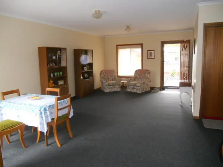 Fifth view of Homely unit listing, 2/1 Keegan Street, Mount Gambier SA 5290