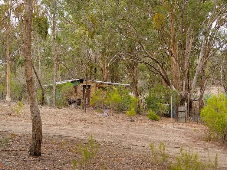 29 Old Reservoir Road, Chewton VIC 3451