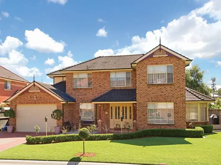 4 Carlisle Crescent, Kellyville NSW 2155