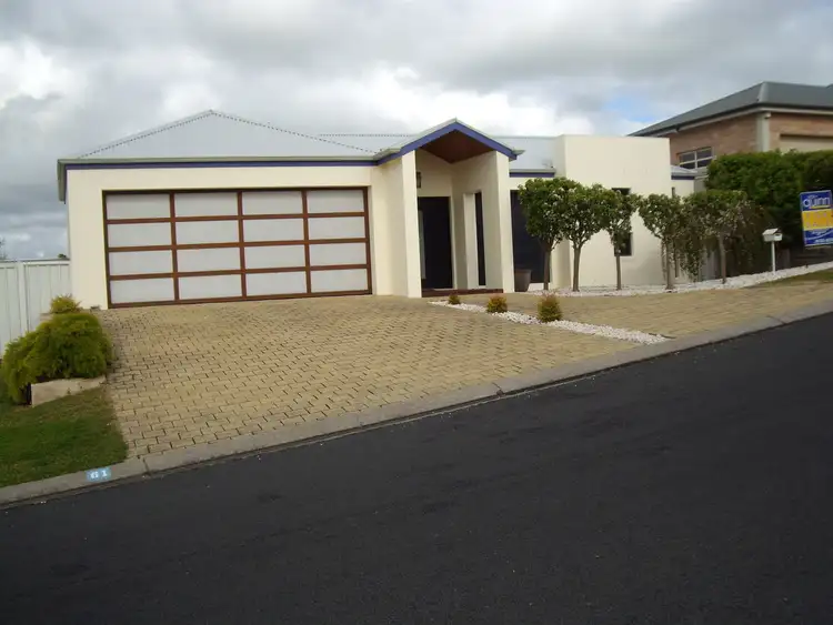 61 DALKEITH DRIVE, Mount Gambier SA 5290