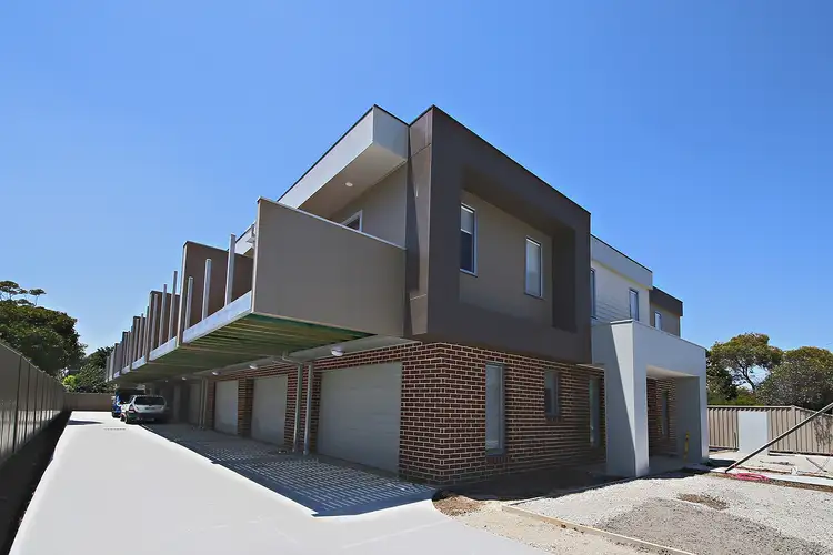 3/26 Albert Crescent, St Albans VIC 3021