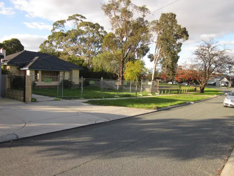 Sixth view of Homely house listing, 16 Isabella, Manning WA 6152