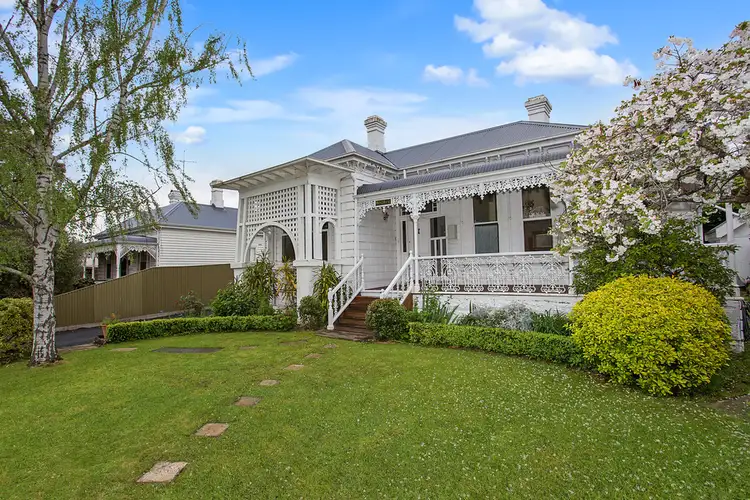 11 Alexandra Parade, Hamilton VIC 3300
