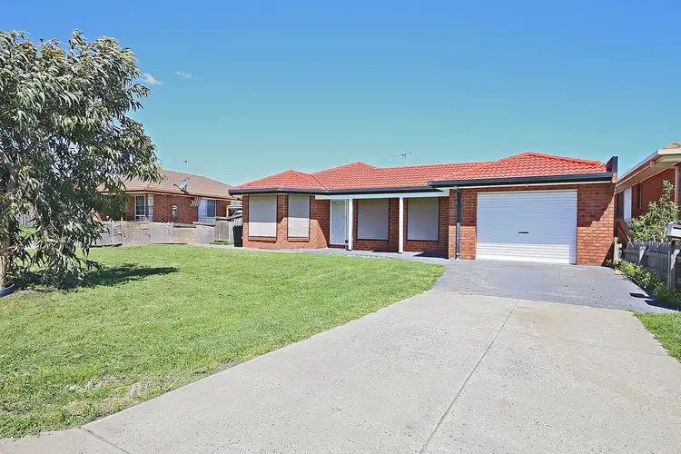 Main view of Homely house listing, 14 Pinnaroo Circuit, Meadow Heights VIC 3048