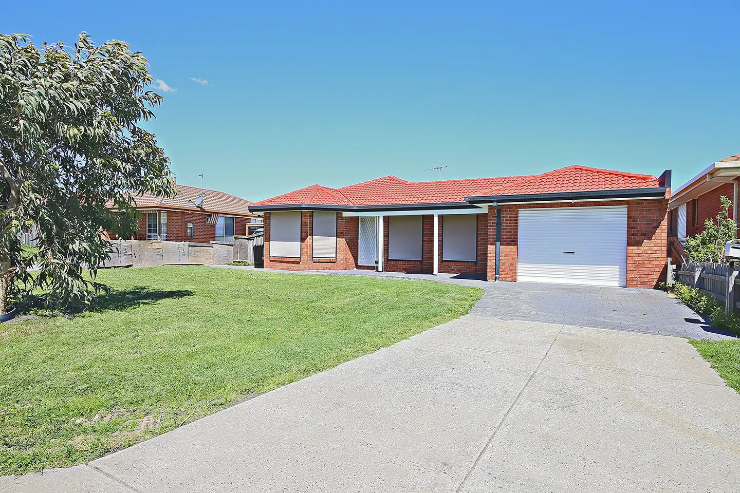Main view of Homely house listing, 14 Pinnaroo Circuit, Meadow Heights VIC 3048