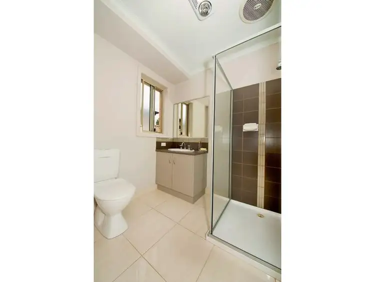 Sixth view of Homely house listing, 2/47 Zorro Drive, Yarrawonga VIC 3730