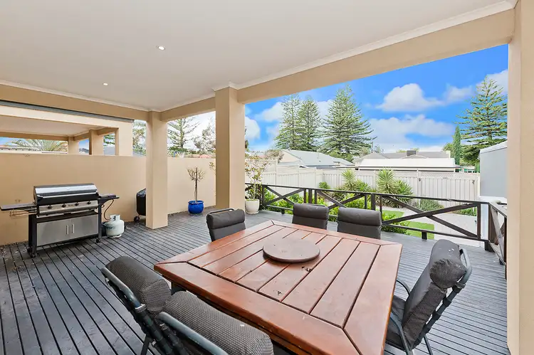 60 East Terrace, Henley Beach SA 5022