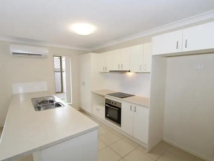 Fifth view of Homely house listing, 7 Chanel Court, Wulkuraka QLD 4305