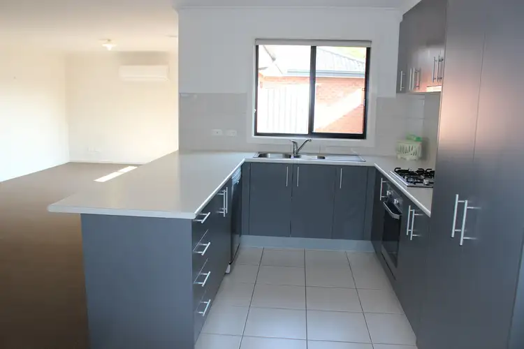 Fifth view of Homely townhouse listing, 3/105 Bridge Street, Benalla VIC 3672