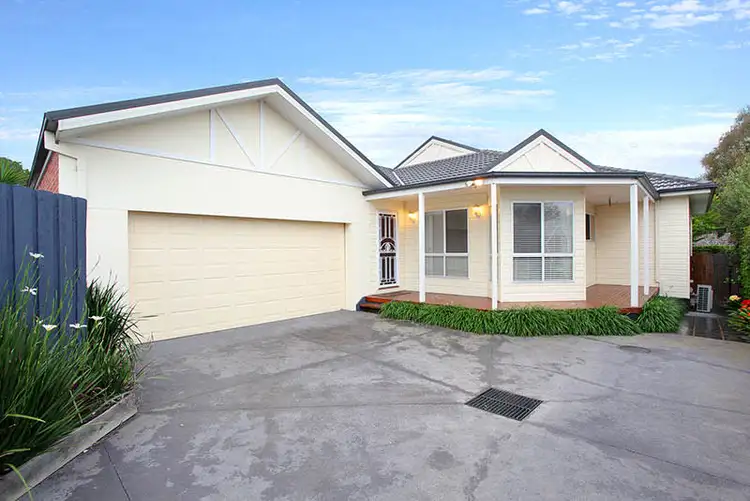 2/278 Grimshaw Street, Watsonia VIC 3087
