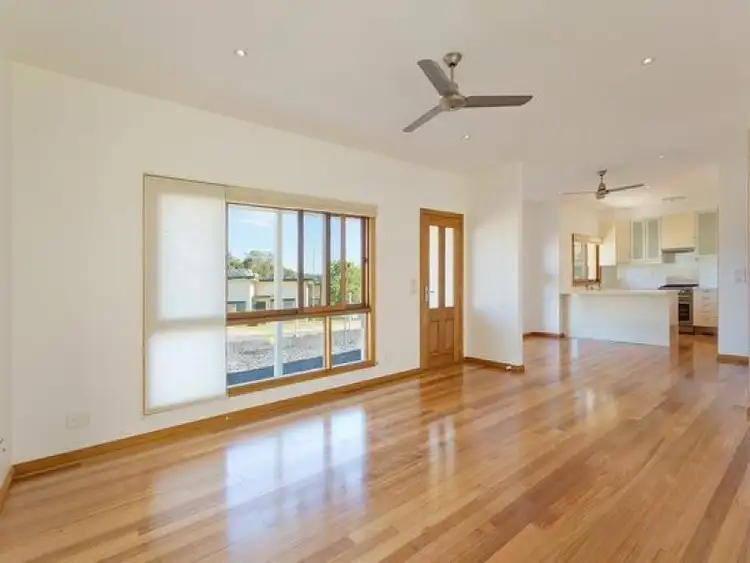 Third view of Homely house listing, 2/2 Murphy Street, Castlemaine VIC 3450