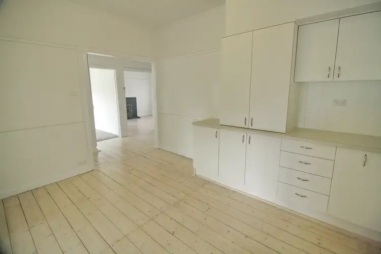 Seventh view of Homely house listing, 10 Finlason St, Mansfield VIC 3722