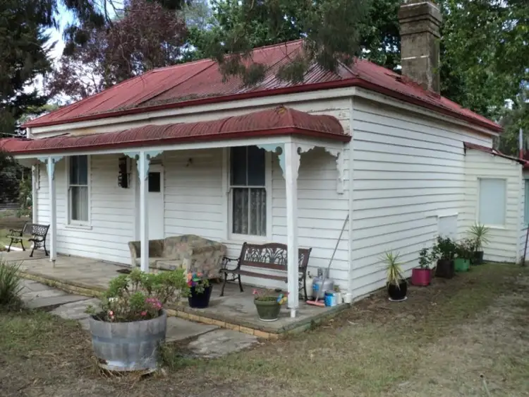 28 Cameron Street, Glenthompson VIC 3293