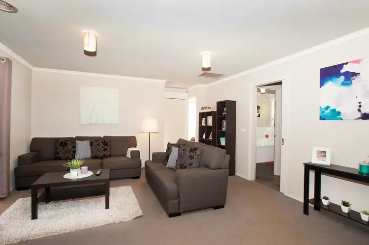 Fifth view of Homely house listing, 24 Palm Square, Drouin VIC 3818