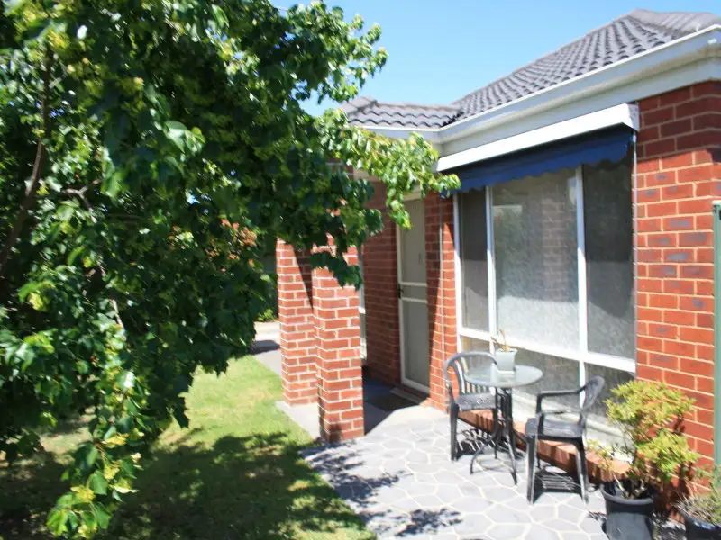 Main view of Homely townhouse listing, 1/15 McDonald Street, Mansfield VIC 3722