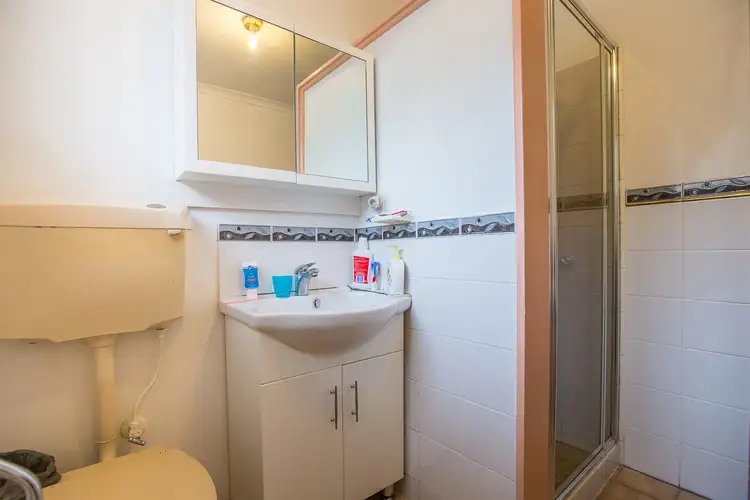 Third view of Homely flat listing, 5/33 King Edward Ave, Albion VIC 3020