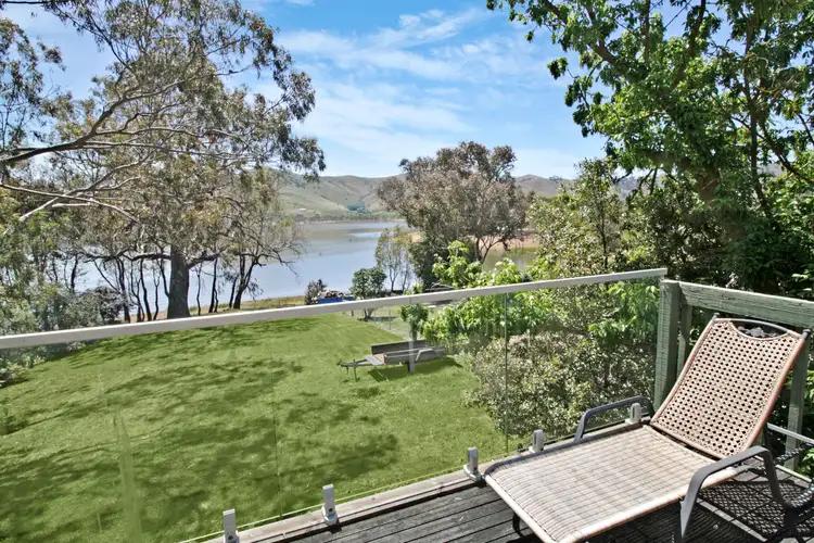 5 Dawn Crescent, Bonnie Doon VIC 3720
