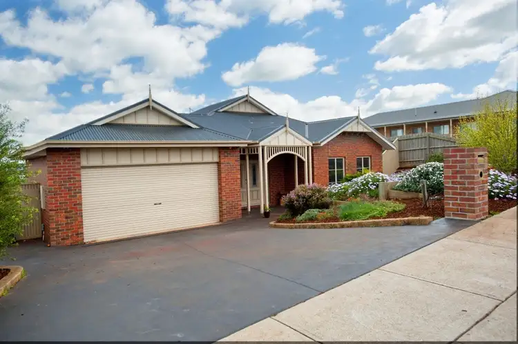 Main view of Homely house listing, 8 Mayfair Drive, Drouin VIC 3818